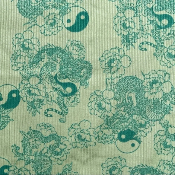 Y2K Streetwear Society Green Fitted Yin Yang Dragon Lotus babydoll cropped tee L - Picture 3 of 5